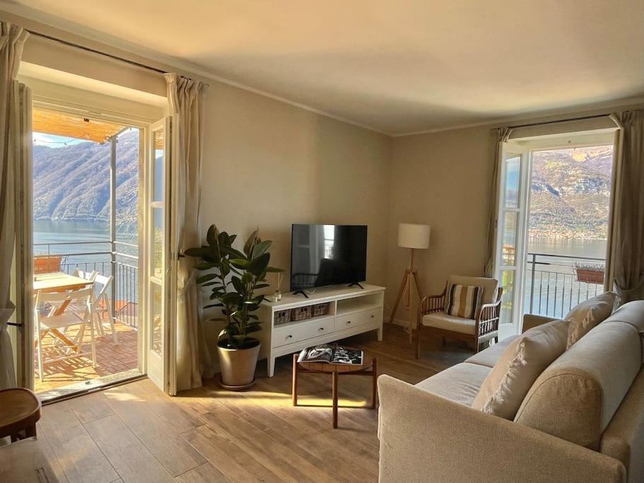 Il Noce Lake View Apartment Lezzeno Exterior foto